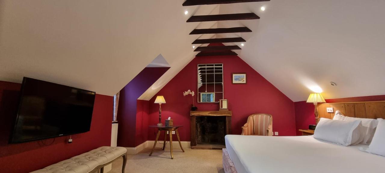 Buccleuch And Queensberry Arms Hotel Торнхилл Экстерьер фото
