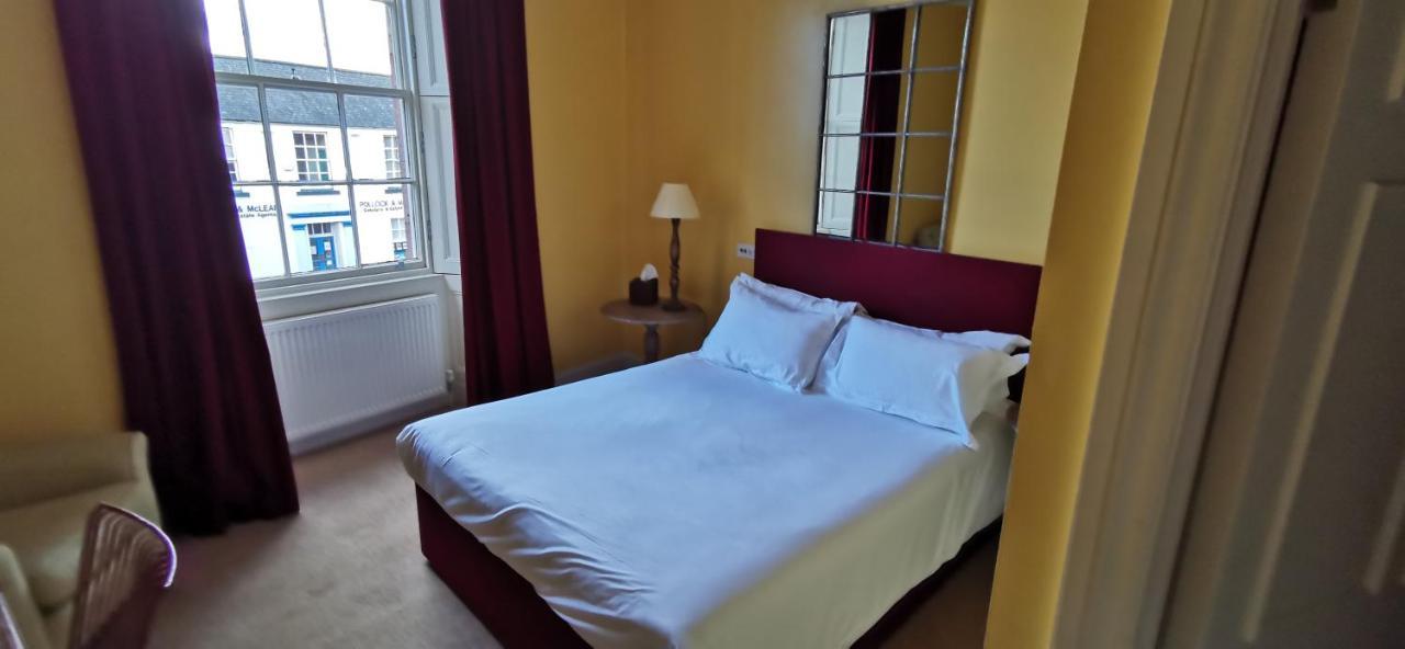 Buccleuch And Queensberry Arms Hotel Торнхилл Экстерьер фото