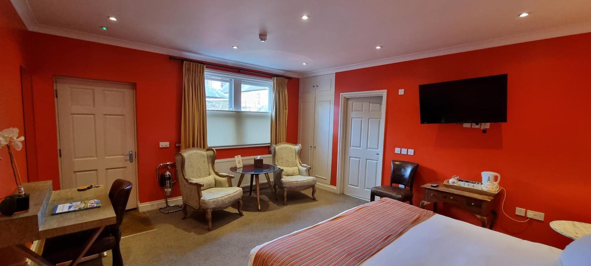 Buccleuch And Queensberry Arms Hotel Торнхилл Экстерьер фото